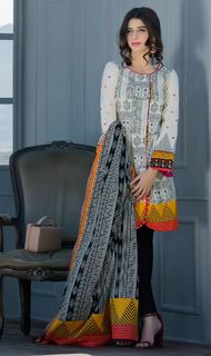 Mawra Hocane feet photo thumbnail