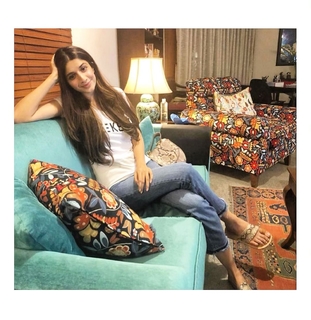 Mawra Hocane feet photo thumbnail