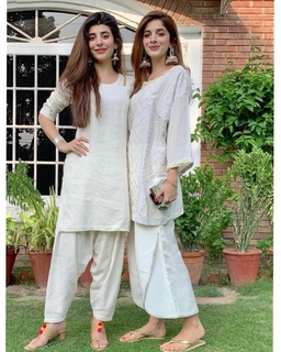 Mawra Hocane feet photo thumbnail