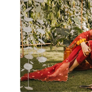 Mawra Hocane feet photo thumbnail