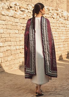 Mawra Hocane feet photo thumbnail