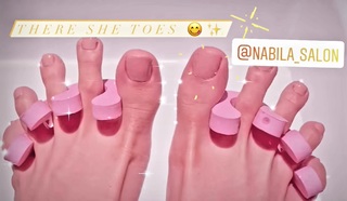 Mawra Hocane feet photo thumbnail