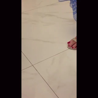 Mawra Hocane feet photo thumbnail