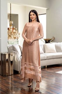 Mawra Hocane feet photo thumbnail