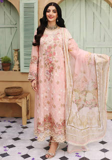 Mawra Hocane feet photo thumbnail