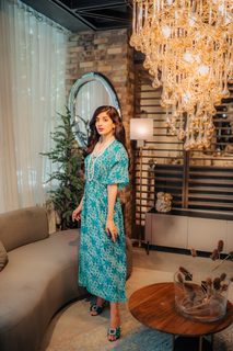 Mawra Hocane feet photo thumbnail