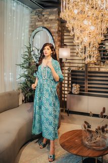 Mawra Hocane feet photo thumbnail