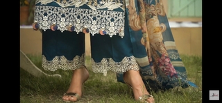 Mawra Hocane feet photo thumbnail