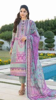 Mawra Hocane feet photo thumbnail