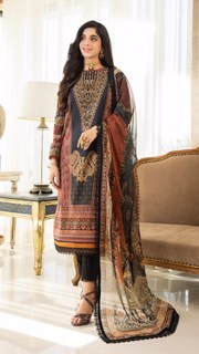 Mawra Hocane feet photo thumbnail