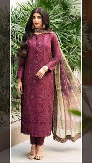 Mawra Hocane feet photo thumbnail