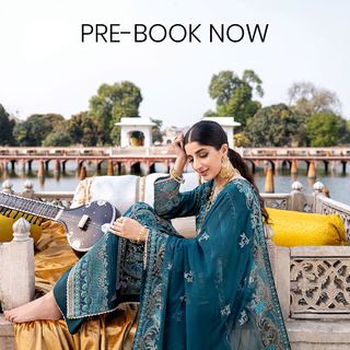 Mawra Hocane feet photo thumbnail