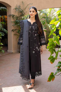 Mawra Hocane feet photo thumbnail