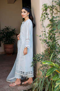 Mawra Hocane feet photo thumbnail