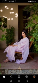 Mawra Hocane feet photo thumbnail