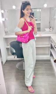 Mawra Hocane feet photo thumbnail