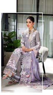 Mawra Hocane feet photo thumbnail