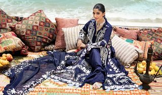Mawra Hocane feet photo thumbnail