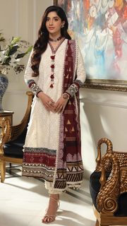 Mawra Hocane feet photo thumbnail