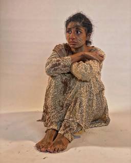 Mawra Hocane feet photo thumbnail