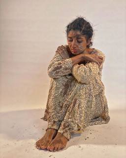 Mawra Hocane feet photo thumbnail