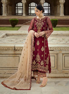 Mawra Hocane feet photo thumbnail