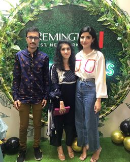 Mawra Hocane feet photo thumbnail