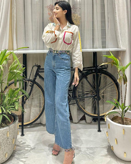 Mawra Hocane feet photo thumbnail