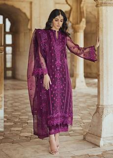 Mawra Hocane feet photo thumbnail