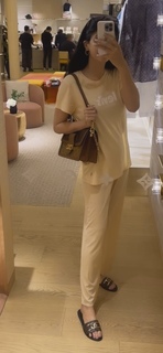 Mawra Hocane feet photo thumbnail