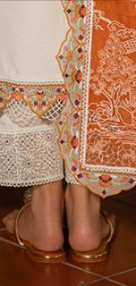 Mawra Hocane feet photo thumbnail