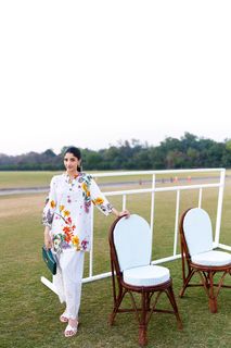 Mawra Hocane feet photo thumbnail