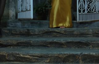 Mawra Hocane feet photo thumbnail