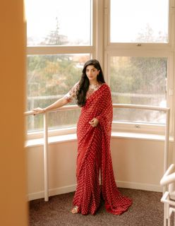Mawra Hocane feet photo 8