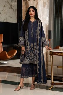 Mawra Hocane feet photo 16