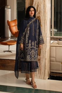 Mawra Hocane feet photo 15