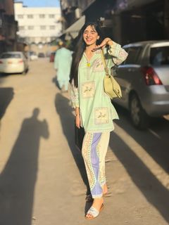 Mawra Hocane feet photo 4