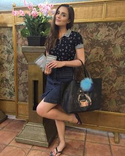 Max Collins feet photo 5