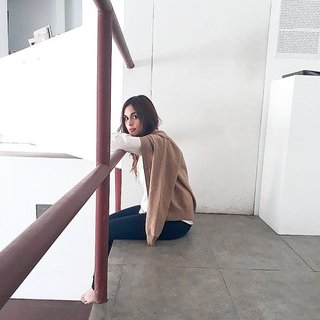 Max Collins feet photo 18