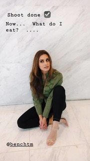 Max Collins feet photo 13