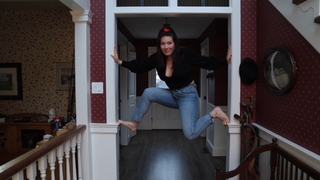 Maxine Tamoto feet photo 16
