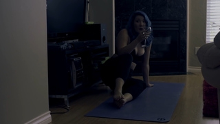 Maxine Tamoto feet photo 10