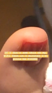 Maxine Tamoto feet photo 4
