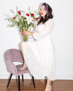 Maxine Tamoto feet photo 15