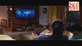 Maya Ali feet photo thumbnail