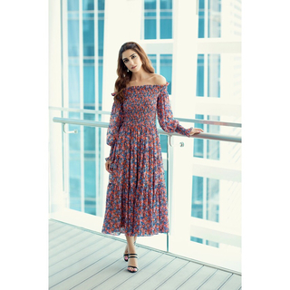 Maya Ali feet photo thumbnail
