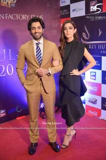 Maya Ali feet photo thumbnail