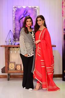 Maya Ali feet photo thumbnail