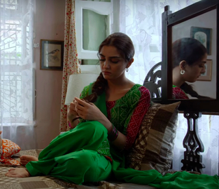 Maya Ali feet photo thumbnail