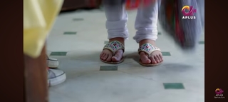 Maya Ali feet photo thumbnail